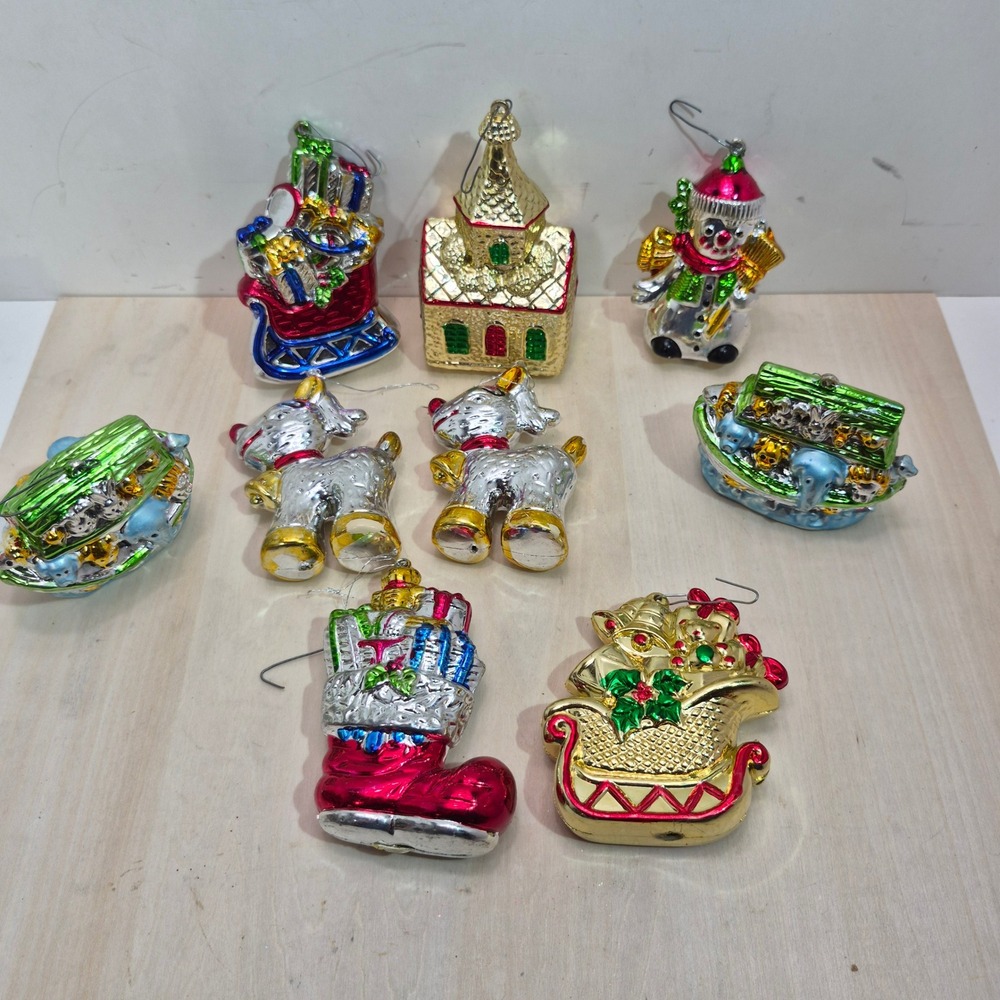 EHI Vintage Style Plastic Christmas Ornaments Set 8 Assorted Noahs Ark Reindeer
